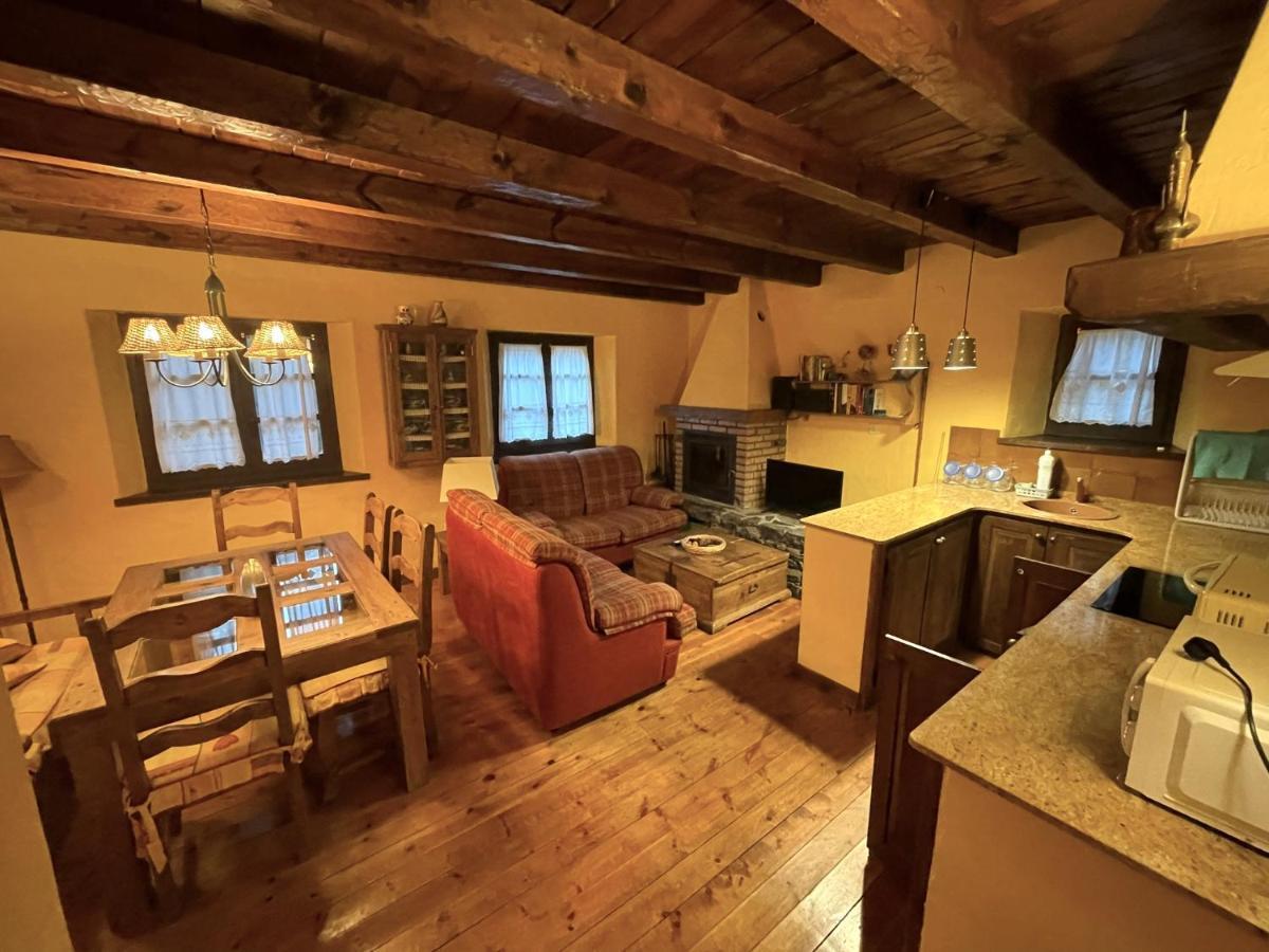 Urbanizacion Linsoles - Benasque Apartman Sahún Kültér fotó
