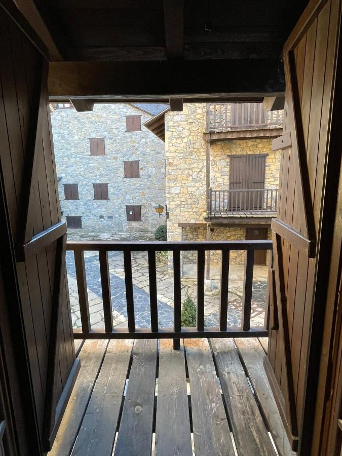 Urbanizacion Linsoles - Benasque Apartman Sahún Kültér fotó